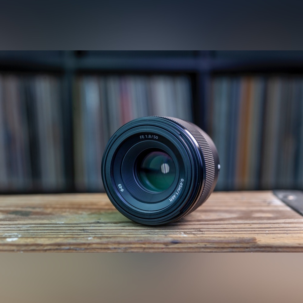 Sony FE 50MM 1.8 E mount lens